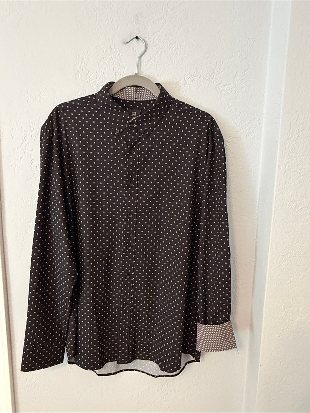 Men's Modern Fit Black Polka Dot Long-Sleeve Dress Shirt